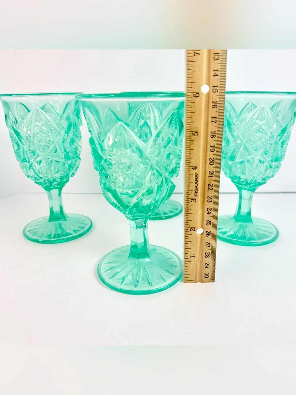 Vintage Imperial Aqua Set Of 4 Water Goblet Feather Notching Mint Condition